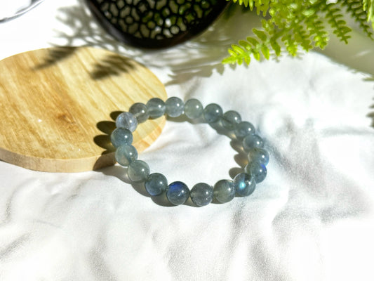 Premium Gray Moonstone Bracelet | Intuition, Balance & Feminine Energy